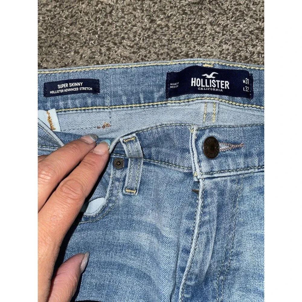 Hollister product pair